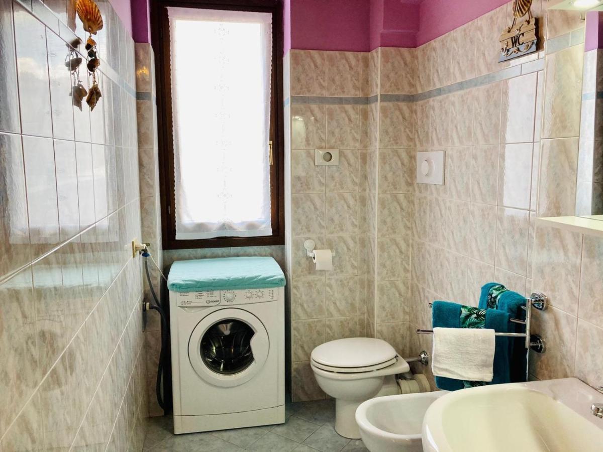 Palm Beach - Your Private And Complete Apartment In Desenzano Del Garda Kültér fotó